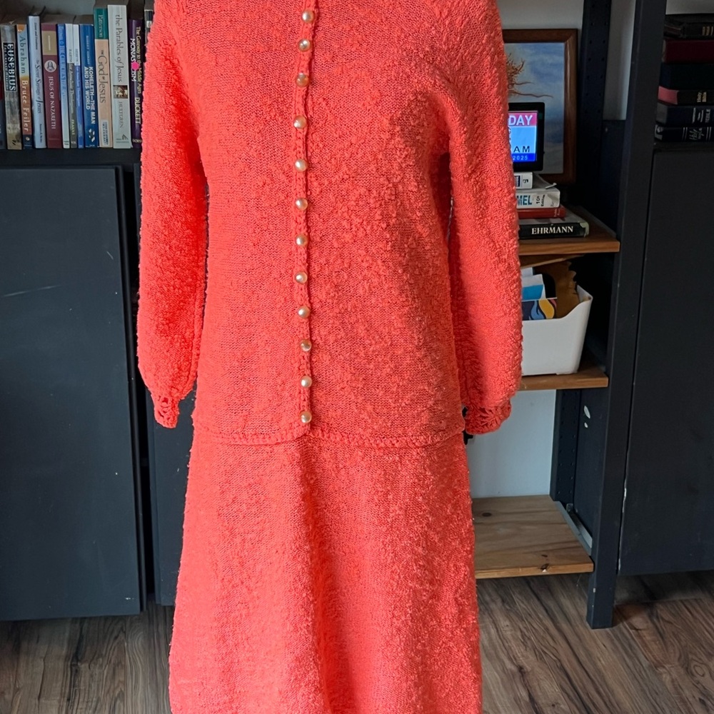 St. John Coral Textured Long Sleeve Dress - Picture 2 of 10